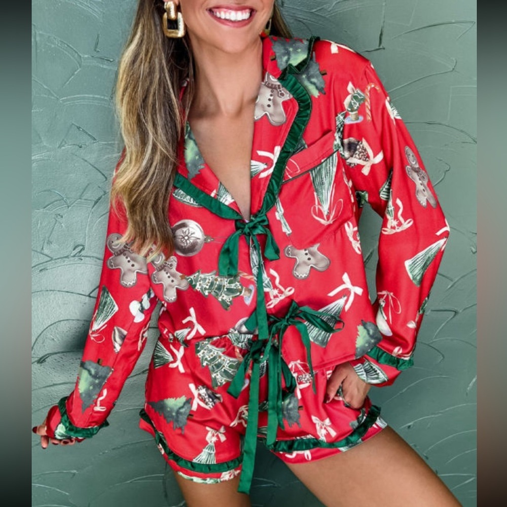 🚨🚨SALE🚨🚨 Red Christmas Women's Pajama Set